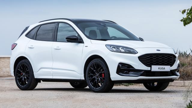 El Ford Kuga híbrido enchufable superó las 23.000 unidades vendidas el primer semestre de 2022.