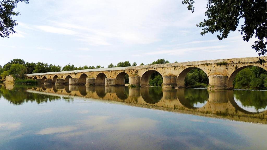 Puente Mayor de Toro