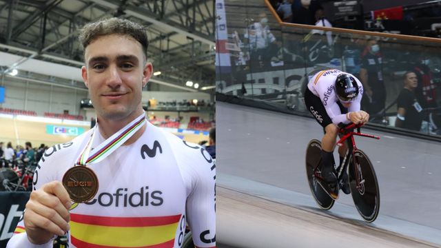 Alejandro Martínez, con la medalla de bronce a la derecha y en pista.