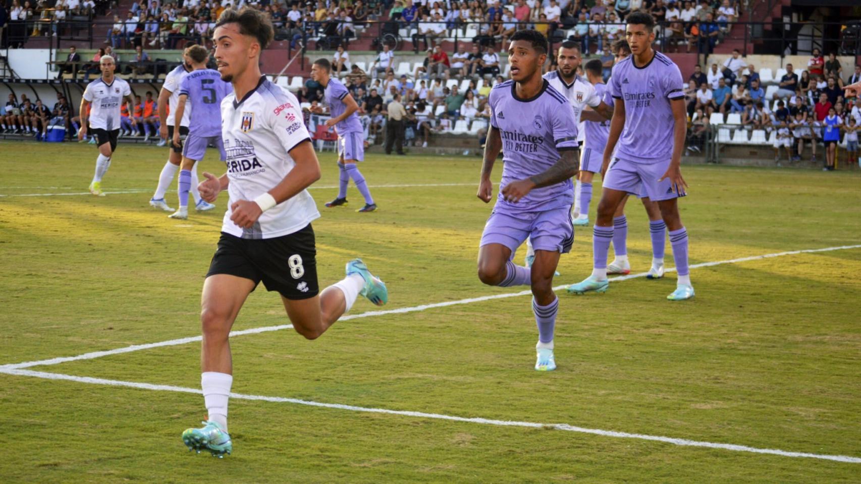 Partido entre el Mérida y el Real Madrid Castilla