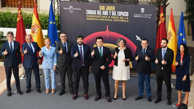 El presidente de Murcia, Fernando López Miras, este lunes, en la presentación de la candidatura murciana para albergar la sede de la Agencia Espacial Española.