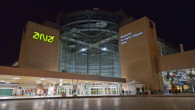Exteriores del aeropuerto de Lisboa Humberto Delgado