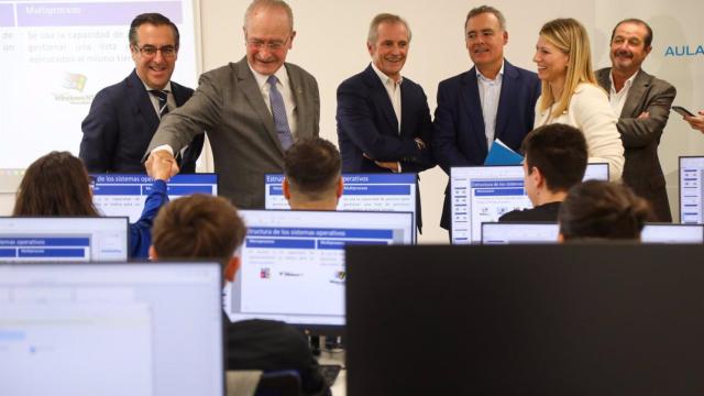 Presentación de la escuela Digitech.