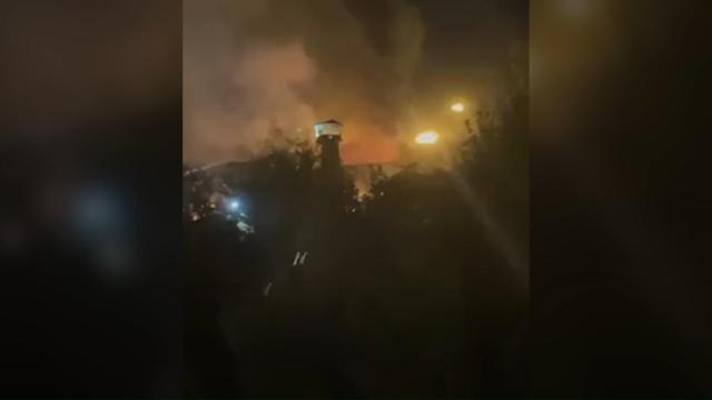 Las protestas en Irán cumplen un mes con un motín en la cárcel de presos políticos de Teherán como último incidente