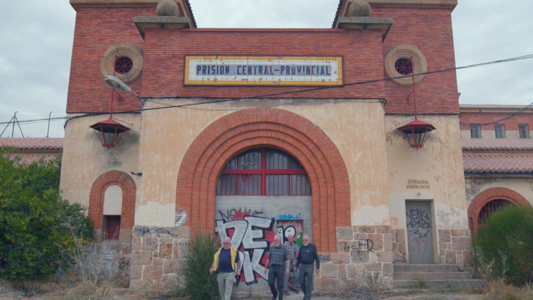 Fotograma de ‘La cárcel de curas’.