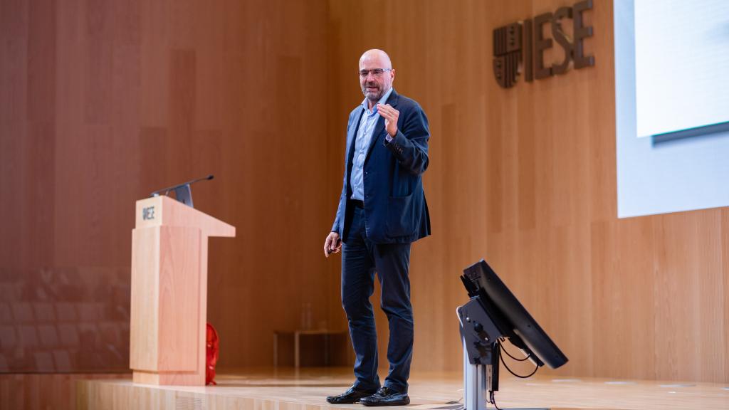 Javier Díaz-Giménez, profesor del IESE y titular de la Cátedra Cobas AM sobre Ahorro y Pensiones.