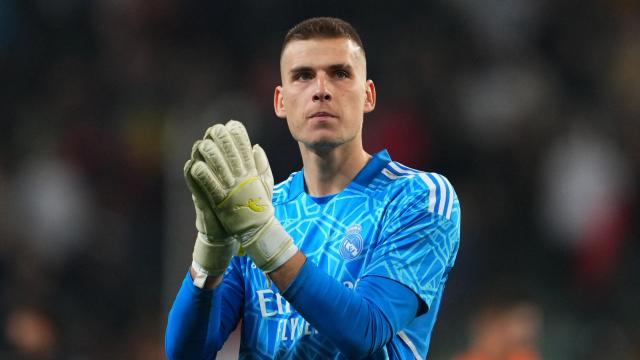 Lunin, frente al Shakhtar Donetsk en Champions League.