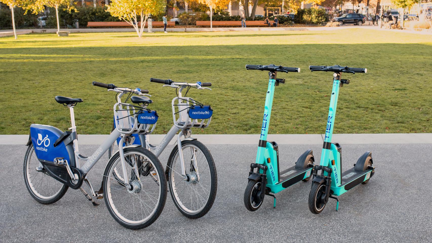 Imágenes de bicicletas y patinetes de TIER y Nextbike.