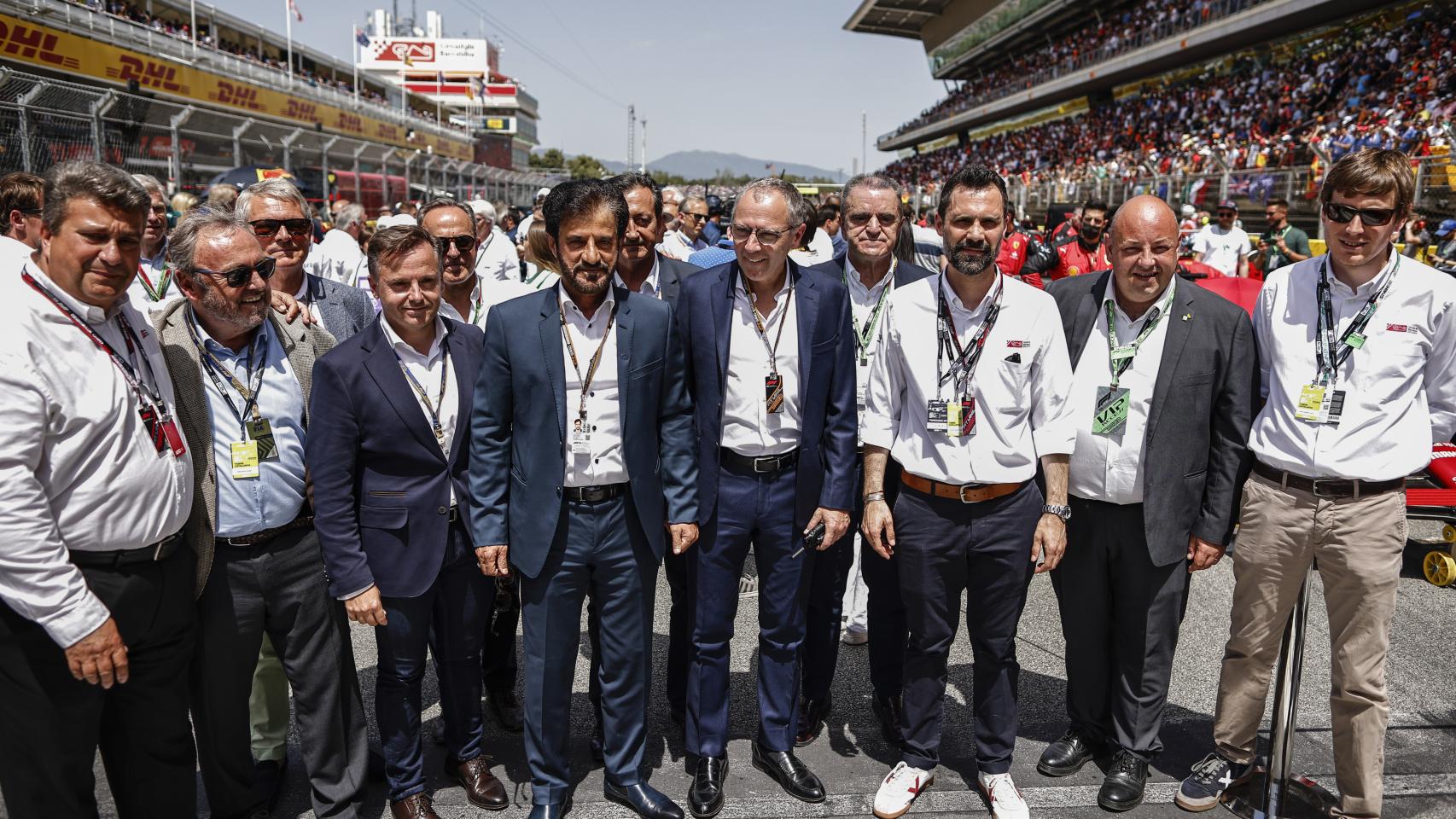 Mika Häkkinen, Mohammed Ben Sulayem, Stefano Domenicali y Roger Torrent en el Gran Premio de España 2022 en Montmeló
