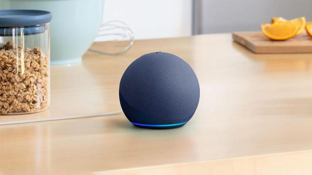 Amazon Echo Dot de 5ª generación.