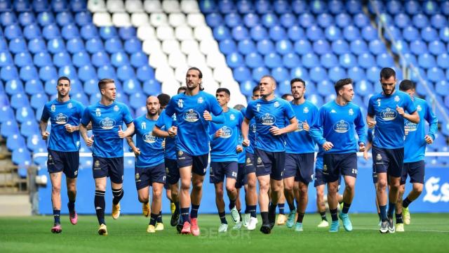 Los jugadores del Deportivo durante un entrenamiento en una foto de archivo.