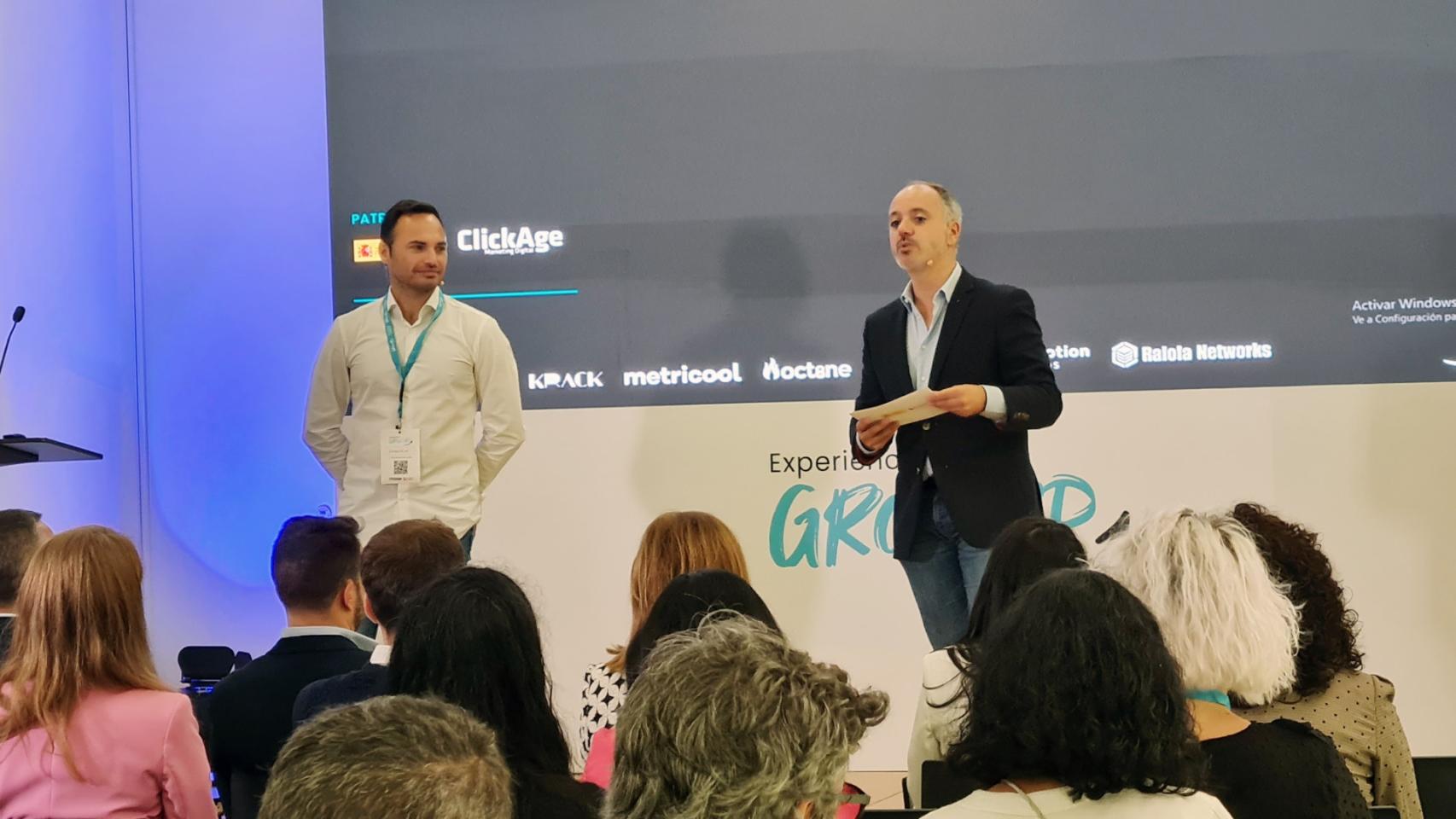 Emanuele Ricciotti, CEO de ClickAge y David Regades durante la apertura de Experiencia Grow Up en Vigo.