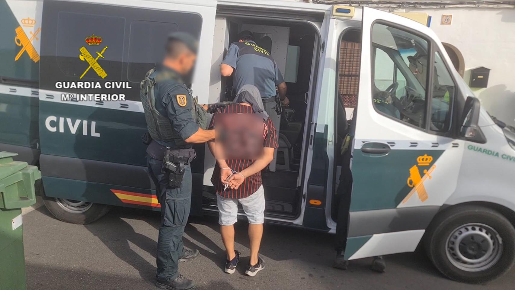 La banda, ubicada en Sevilla, tenía otra rama en Alicante.