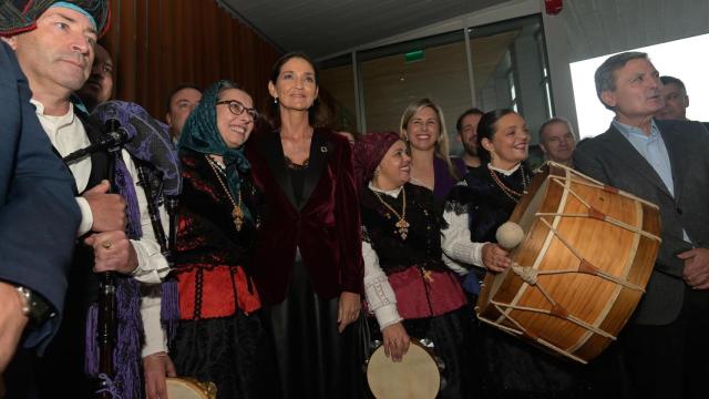 La ministra de Industria, Comercio y Turismo, Reyes Maroto, en la inauguración del Parador de Muxía.