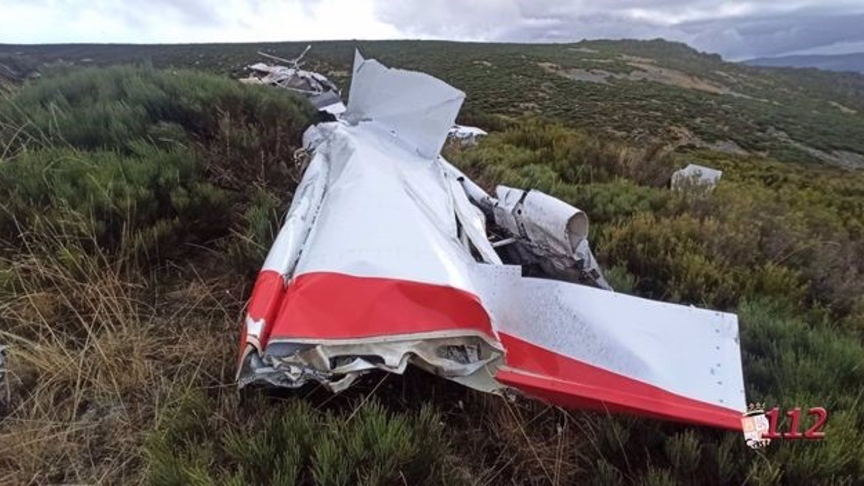 Imagen del avión siniestrado en Porto, Zamora.