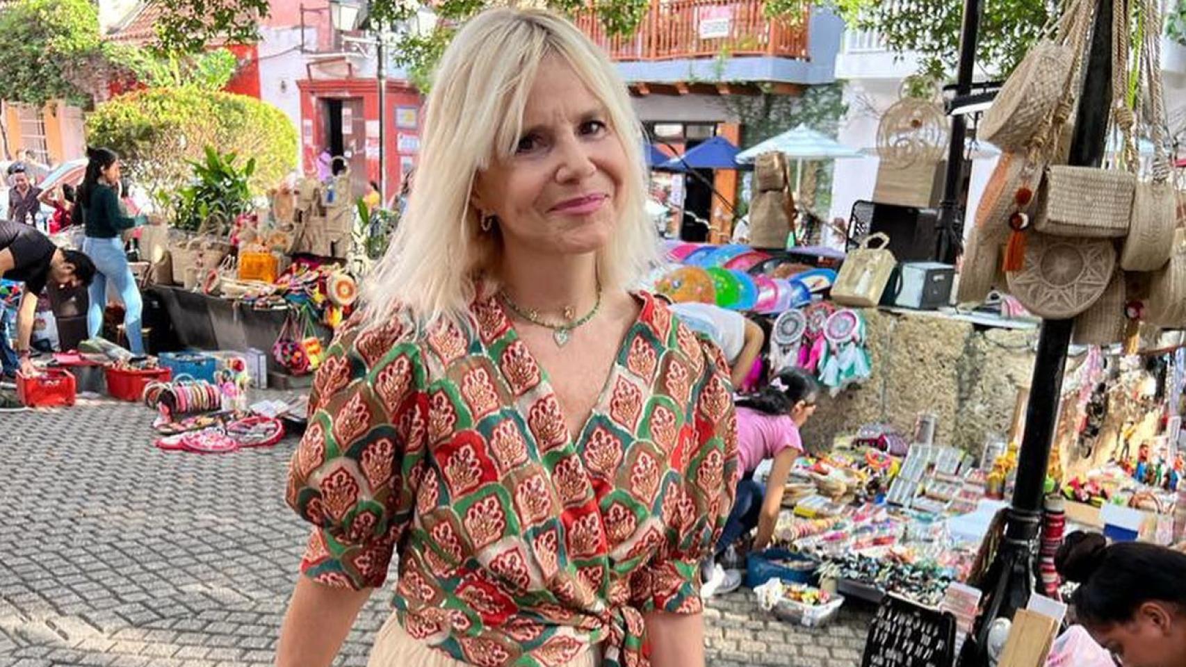 Imágenes del día: Eugenia Martínez de Irujo presume de su impresionante figura en bikini en su viaje a Colombia...