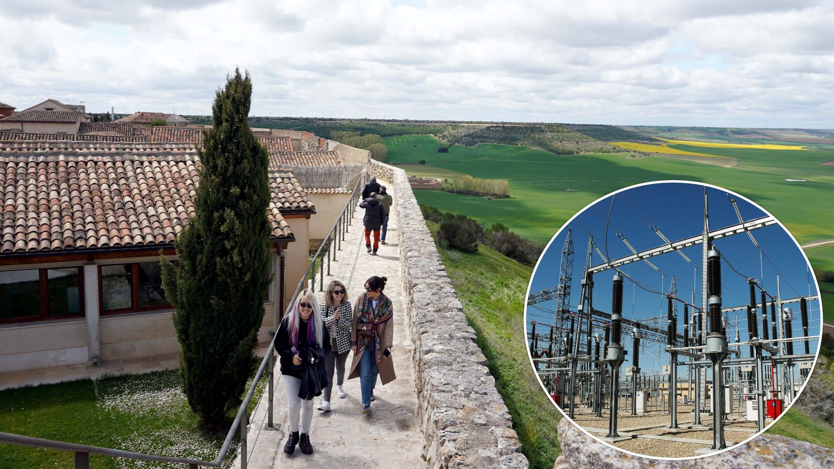 Turistas en la muralla de Urueña