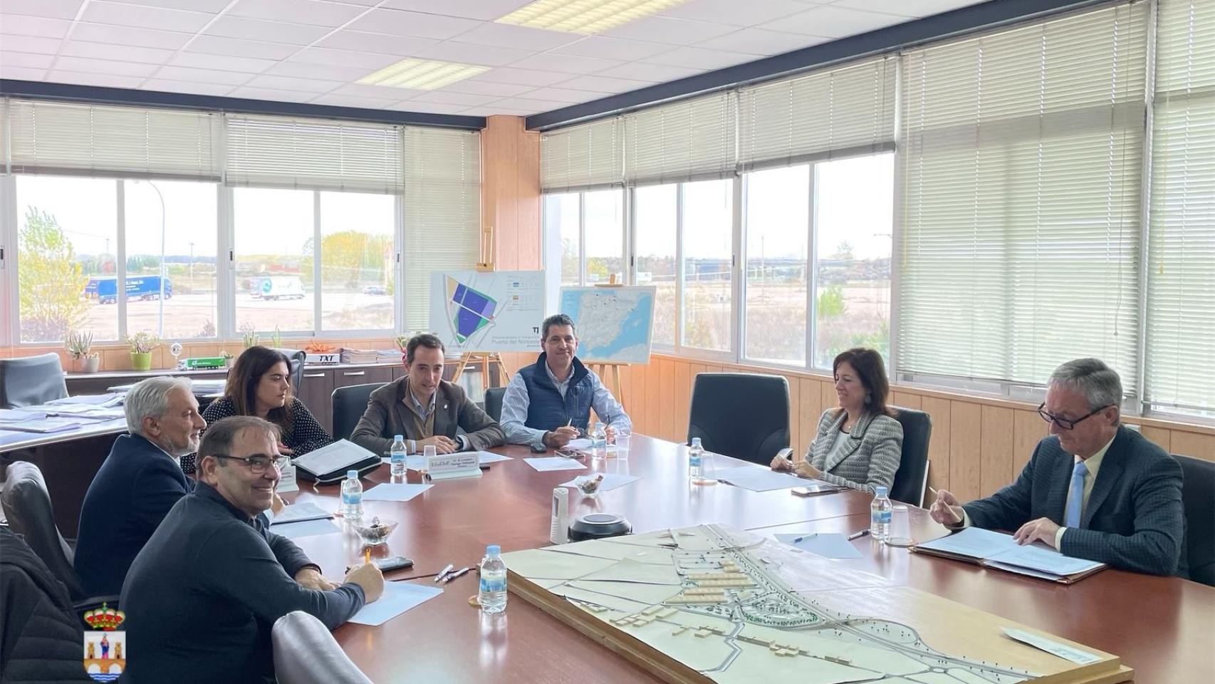 Laura Paredes ha tomado posesión en las instalaciones de la empresa