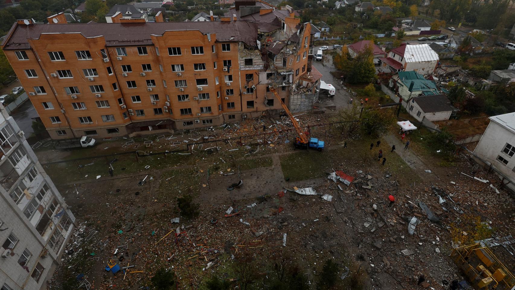 Un edificio de Mykolaiv tras el impacto de un misil de Rusia
