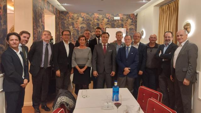 Reunión del Club Conecta con Carlos Bonilla.