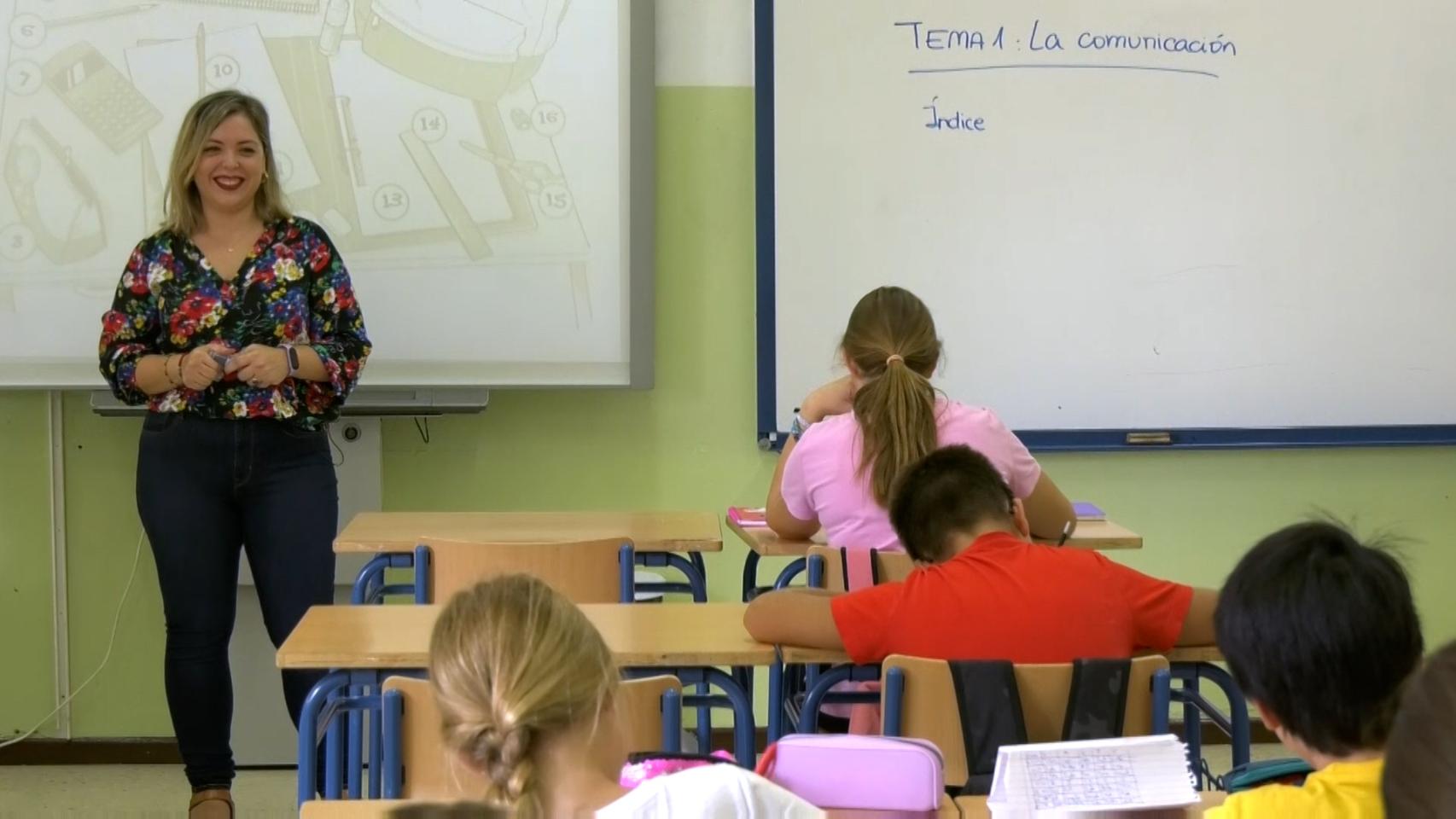 Profesora en un centro educativo.
