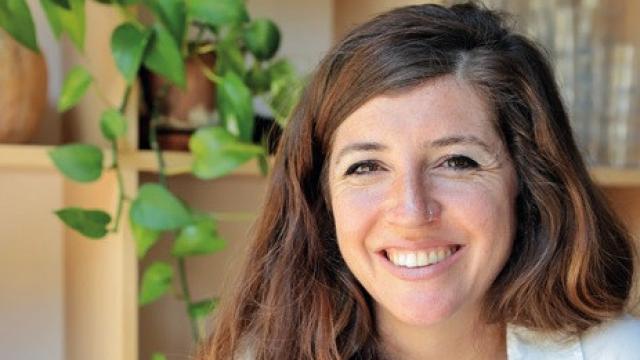 Marta León, autora y experta en salud femenina.