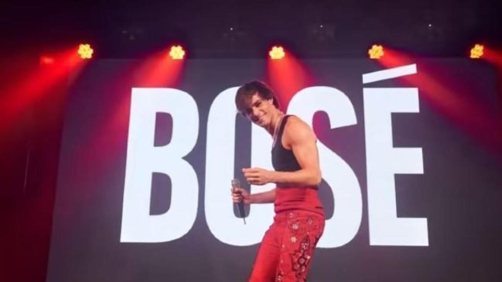 José Pastor en la piel de Miguel Bosé.