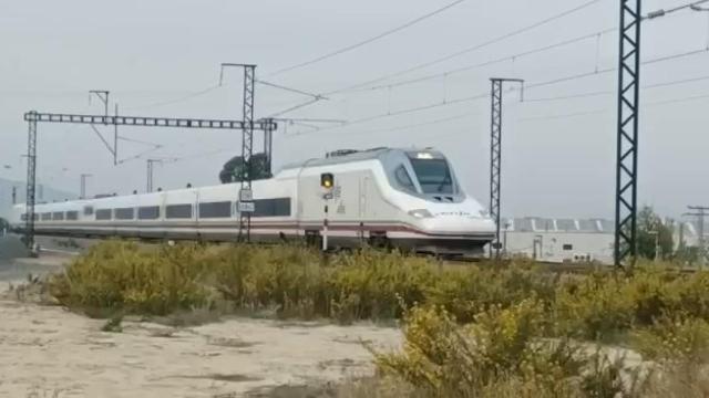 Adif ha comenzado las pruebas de fiabilidad de la línea del AVE que conectará Murcia con Madrid.