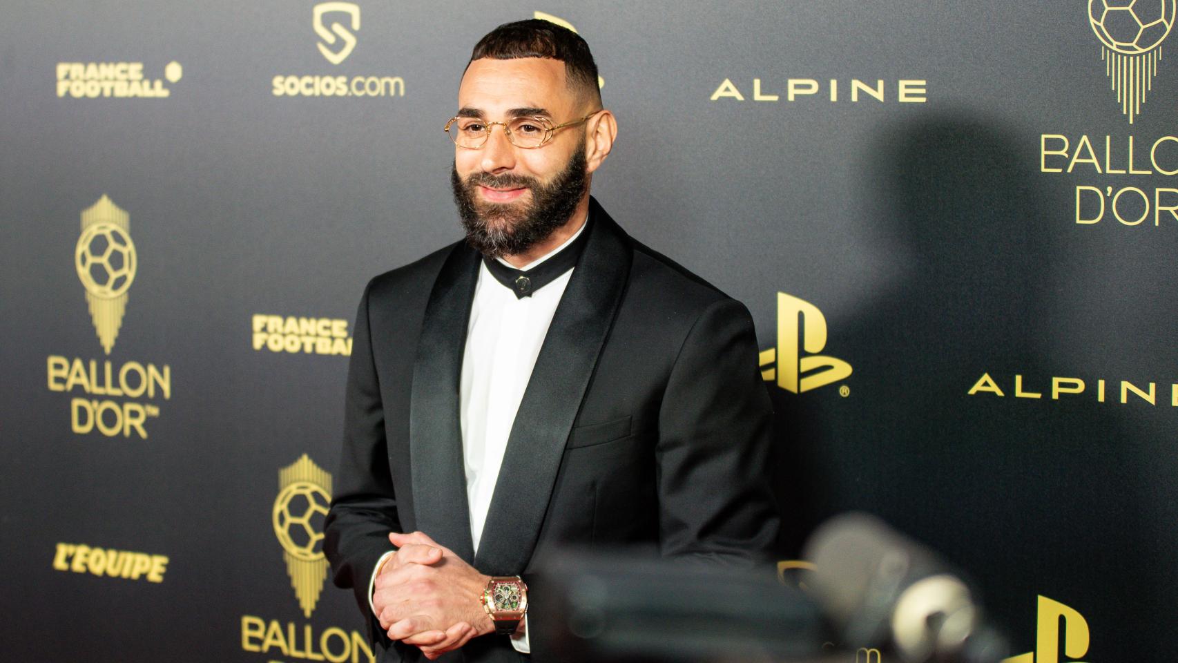 Karim Benzema durante su llegada a la gala del Balón de Oro de 2022
