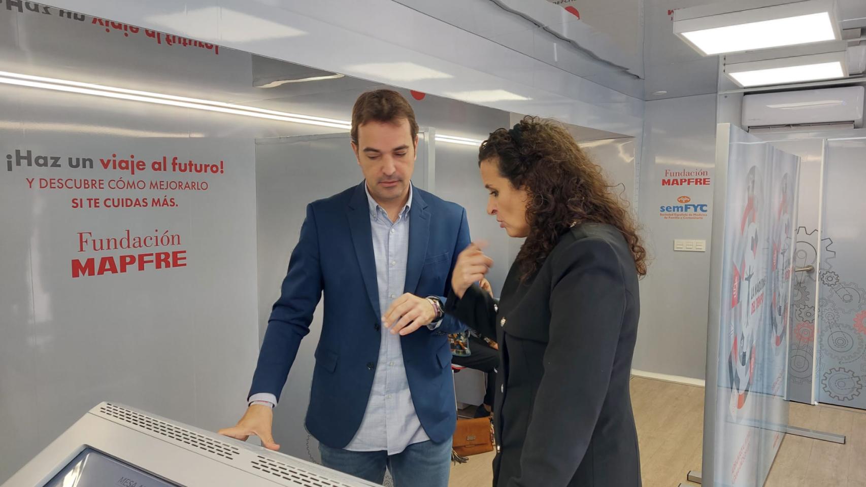 Pablo García y Eva Arranz en 'La Máquina del tiempo'.