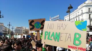 La teoría del decrecimiento gana fuerza ante el modelo de consumo infinito: Tampoco se trata de volver a las cuevas