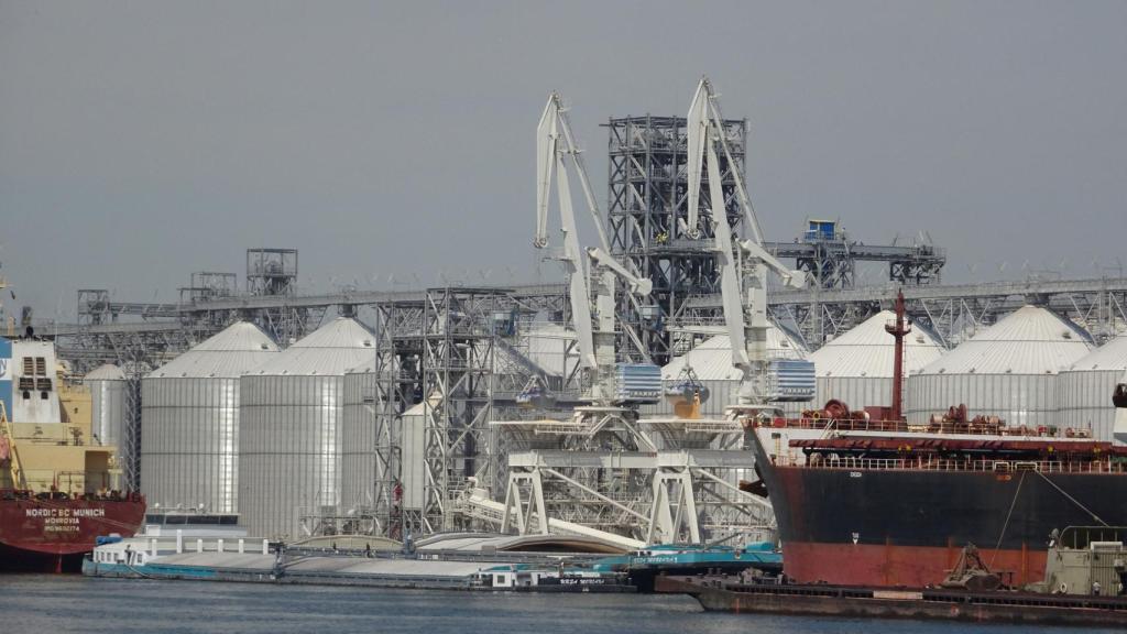 Imagen del pasado mayo de uno de los silos de grano del mar Negro en Constanza, Rumanía.