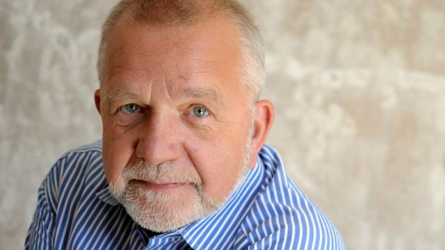 Rüdiger Safranski. Foto: Peter-Andreas Hassiepe
