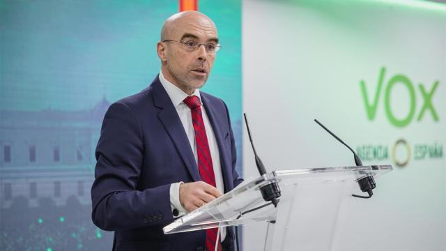 El vicepresidente de Vox, Jorge Buxadé, en rueda de prensa esta semana.