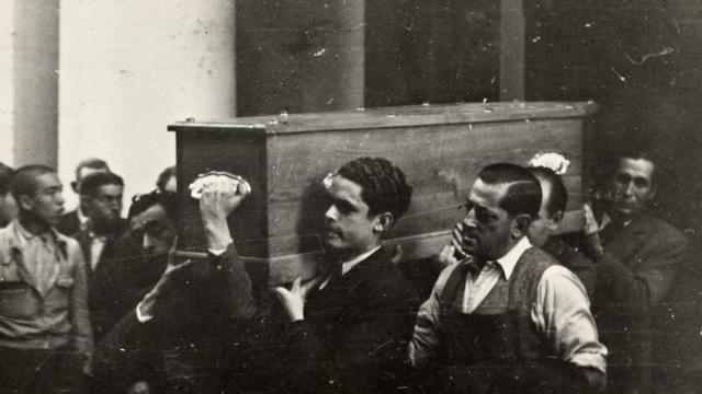 Entierro de Manuel Azaña en el cementerio de Montauban, 5 de noviembre de 1940. Foto: Asociación Manuel Azaña