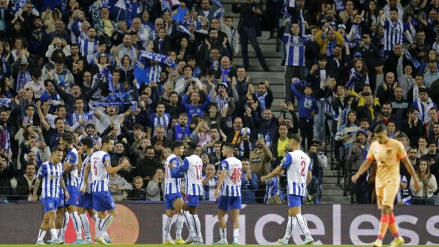 Celebración de los jugadores del Oporto del gol de Eustáquio para el 2-0 al Atleti