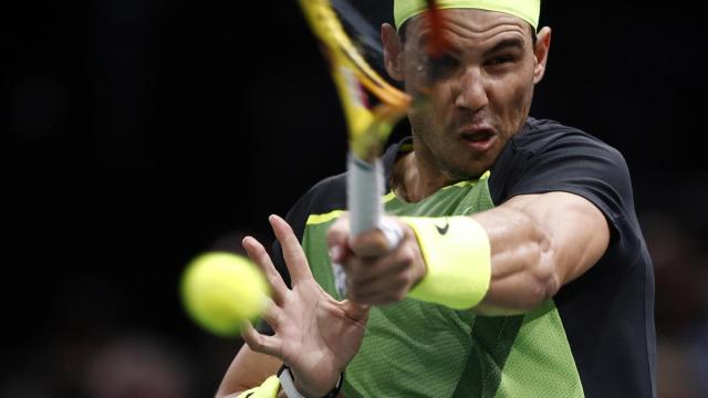 Nadal, durante el partido ante Paul en París.