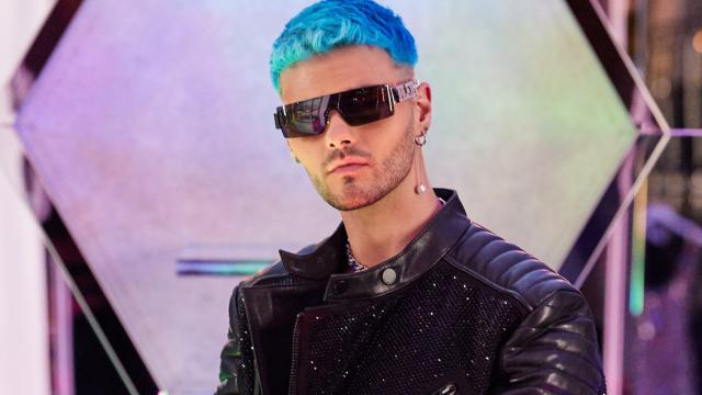 Abraham Mateo en una sesión de fotos promocional de su nuevo single.