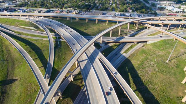Autopista NTE en Texas (Estados Unidos).