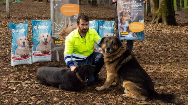 Campaña solidaria ‘Alimenta la Amistad’.