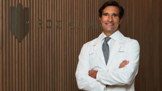 El doctor Javier Romero-Otero.