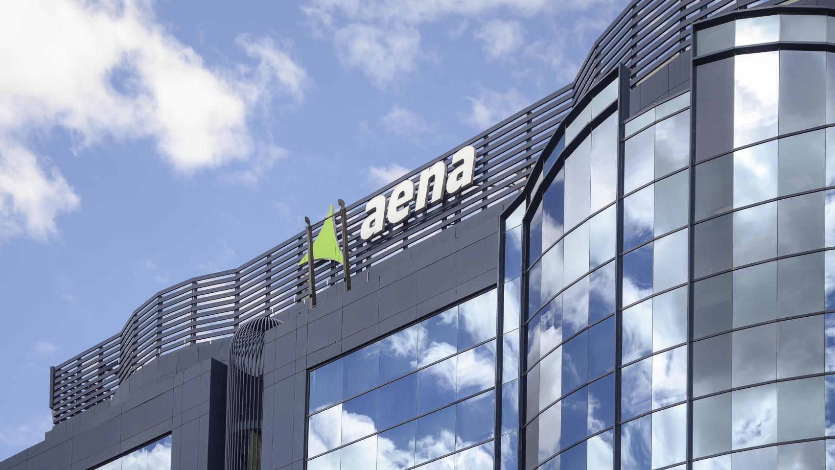 Aena.
