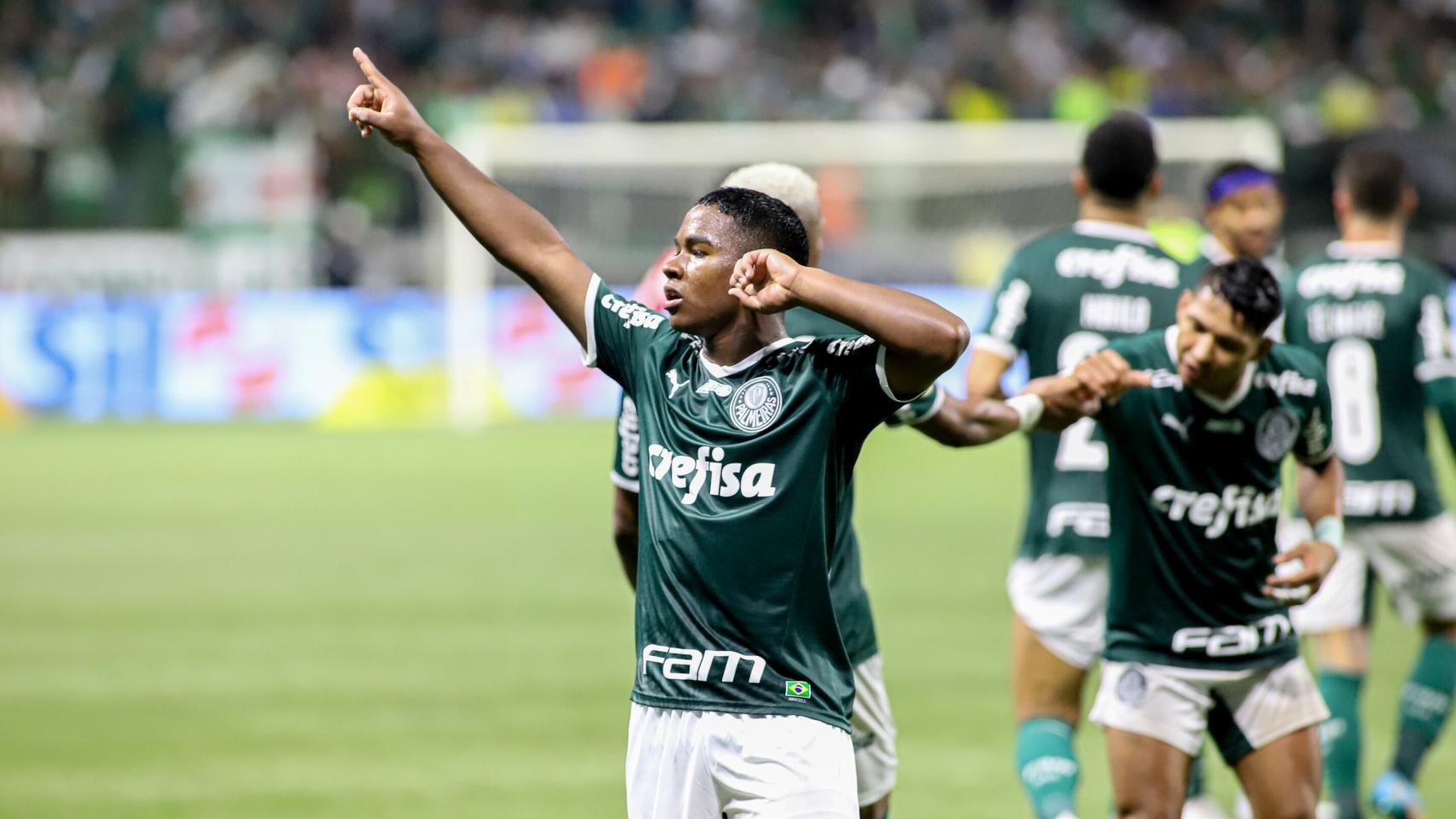 Endrick celebra un gol con el Palmeiras