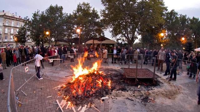 Fiesta del Magosto en Galicia.