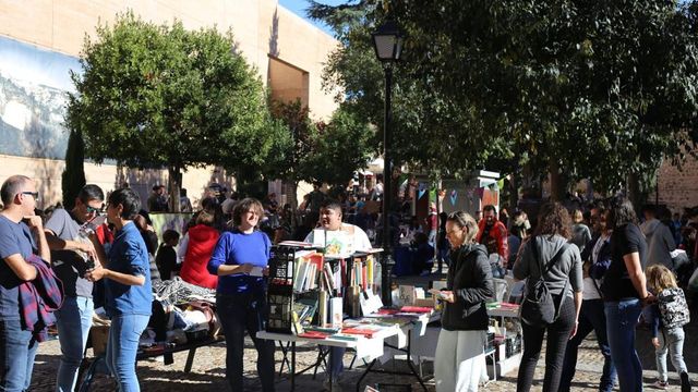 Imagen de archivo del mercadillo.