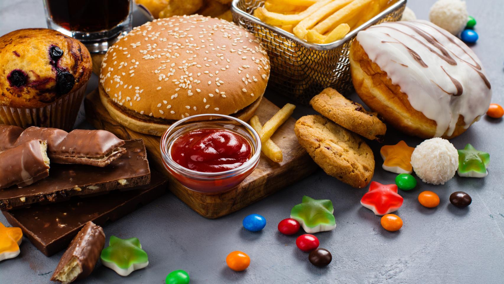 Diferentes alimentos ultraprocesados.