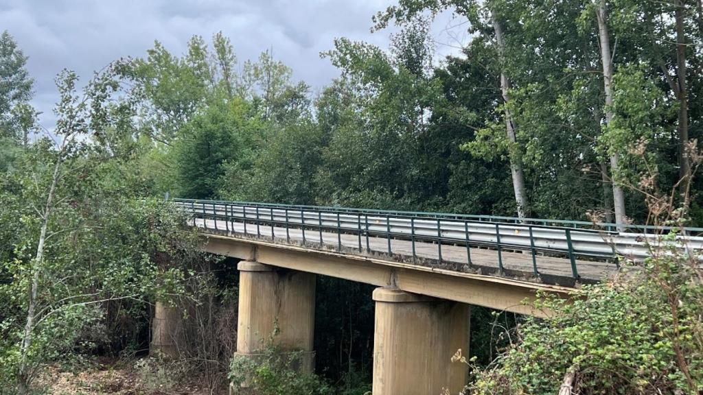 Uno de los puentes que se va a demoler