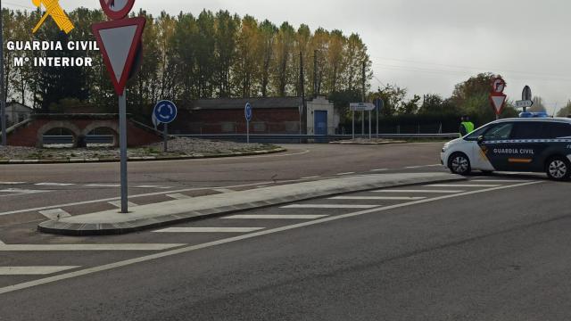 Imagen del control montado por la Guardia Civil de Palencia en una foto de archivo