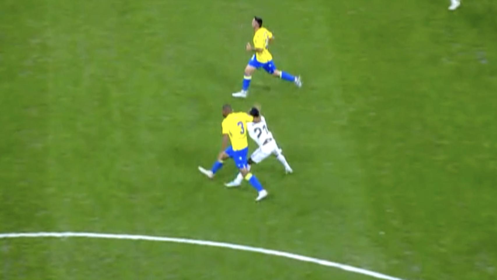 Agresión de Fali a Rodrygo Goes no pitada