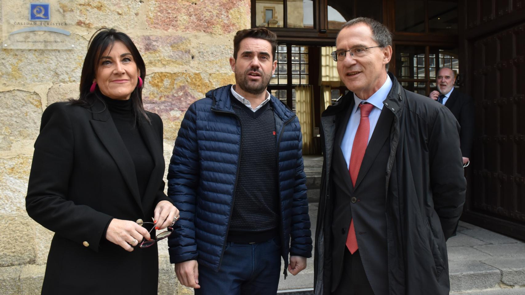 Ana Sánchez, Antidio Fagúndez y Ángel Blanco